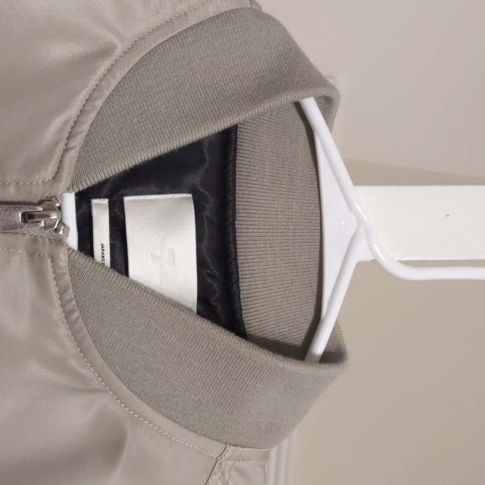Bomber jacket - Picture 8 of 16